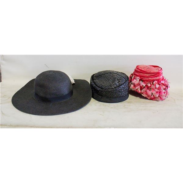 FLAT OF VINTAGE LADIES HATS