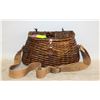 Image 1 : VINTAGE FISHING CREEL