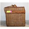 Image 1 : WICKER PICNIC BASKET MADE IN THE PEOPLES
