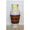 Image 1 : VASE
