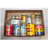 Image 1 : FLAT OF KITCHEN TINS AND BOTTLES