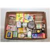 Image 1 : FLAT OF BATHROOM TINS AND BOTTLES