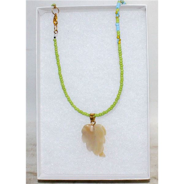 AGATE LEAF NECKLACE 20"