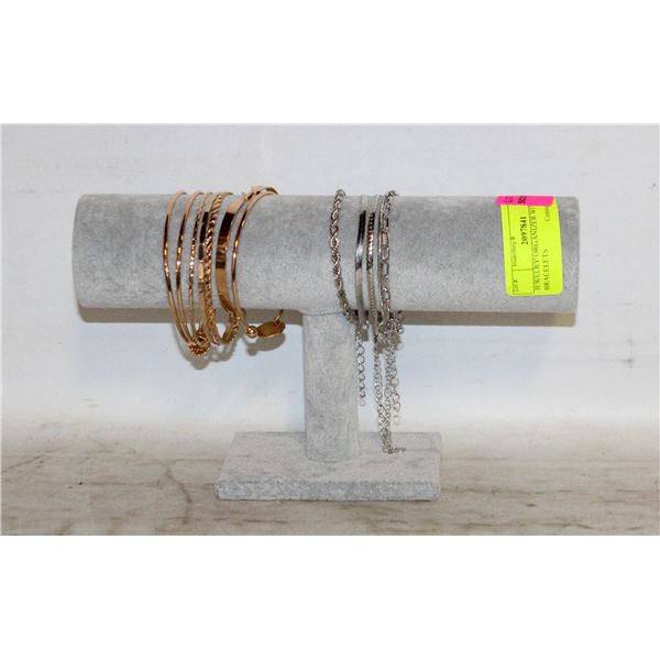 JEWELRY ORGANIZER WITH 10 BRACELETS