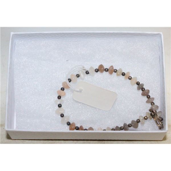 RAINBLOW MOONSTONE BRACELET 7"