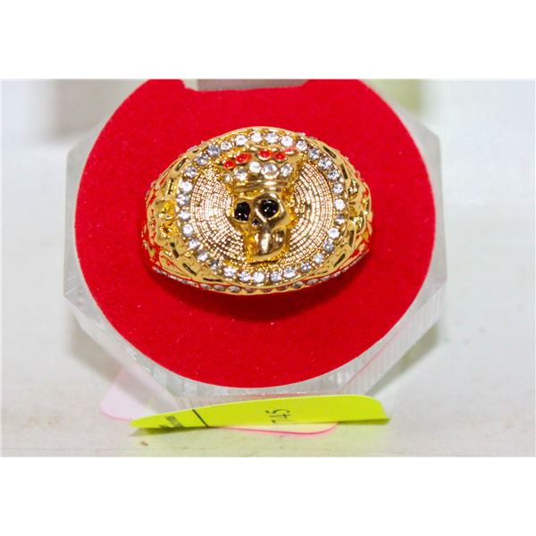 GOLDEN SKULL RING SZ11