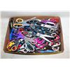 Image 1 : FLAT FULL OF ASSORTED SCISSORS