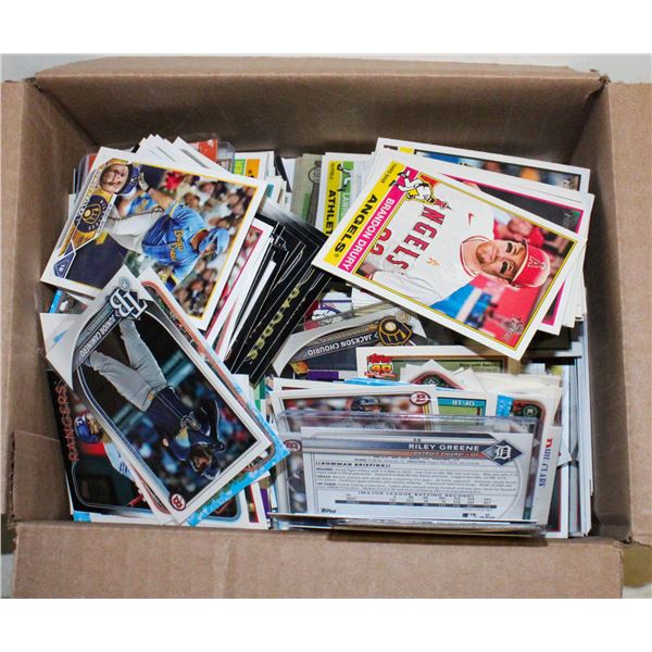 500+ BASEBALL CARDS