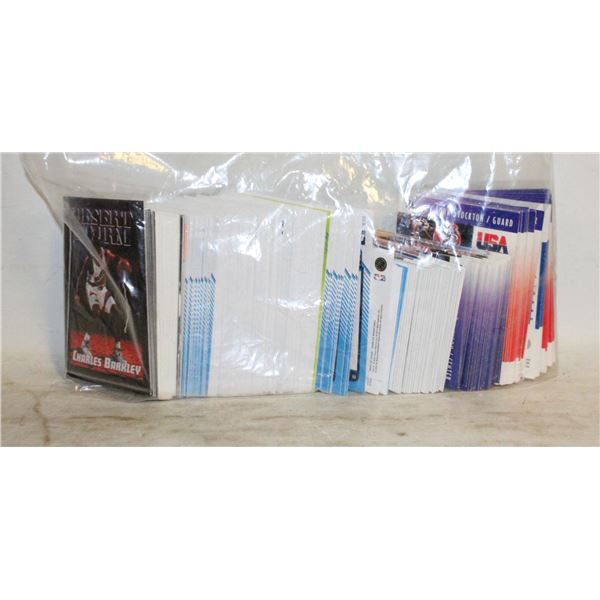 MIXED BASKETBALL CARDS