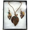 Image 1 : 8) SET OF COPPER, WOOD AND TURQUOISE