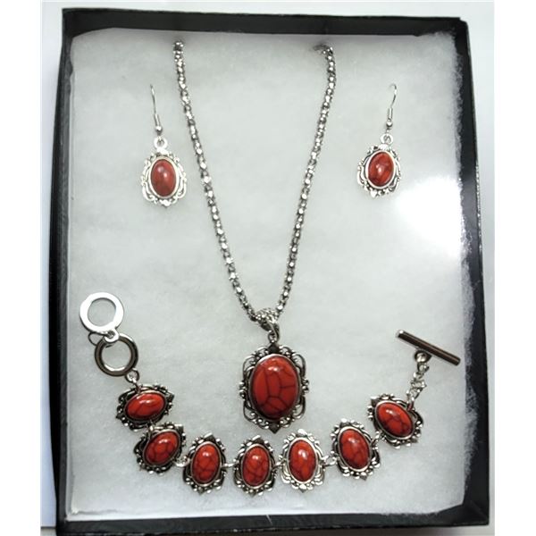 9) SET OF SILVER TONE WITH OVAL RED