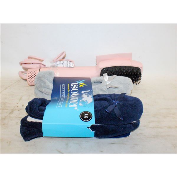 REPACKED SLIPPERS SIZE 8/9 + BRUSH BLOW DRYER