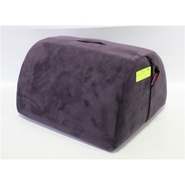 PLUSH SEX PILLOW