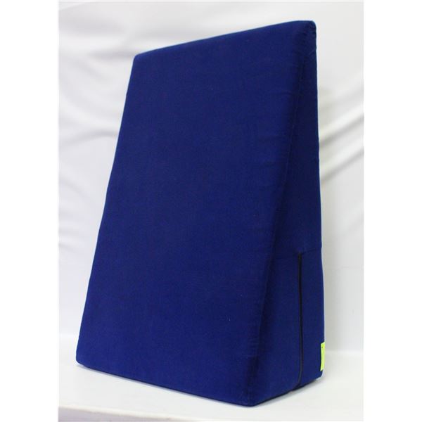 PLUSH ANGLED SEX PILLOW