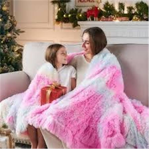 NEW GONAAP FAUX FUR THROW BLANKET RAINBOW QUEEN