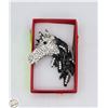 Image 1 : LARGE HORSE HEAD BROOCH WITH BLACK AND