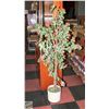Image 1 : ARTIFICIAL TREE WITH FLOWERS 64"