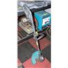 Image 1 : YARDWORKS CORDED WEEDEATER