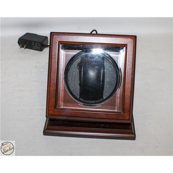BOMBAY COMPANY AUTOMATIC WATCH WINDER, WORKS