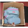 Image 1 : NEW 9 MAKEUP BAG JEANS