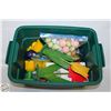 Image 1 : LOT OF EASTER DECORATIONS
