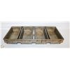 Image 1 : LOCKWOOD STRAPPED 4 LOAF PAN