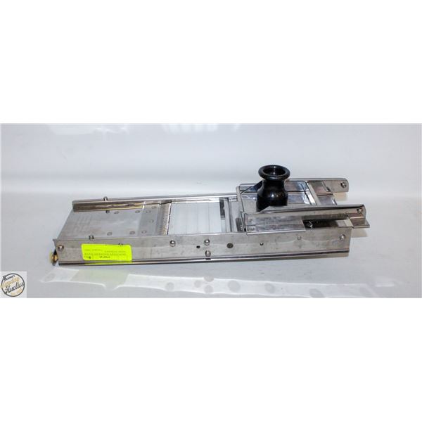 BRON COUKE MANDOLINE SLICER MADE IN FRANCE