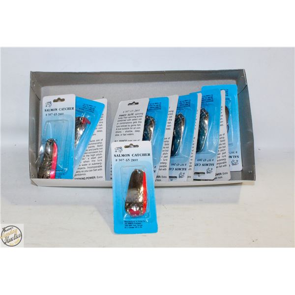 12 NEW PIKE/SALMON FISHING HOOKS