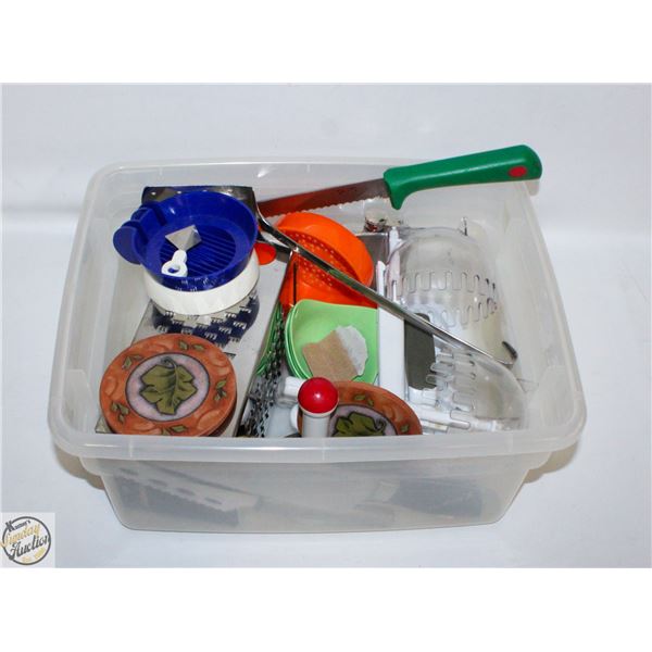 ESTATE BIN OF KITCEHN COOKING TOOLS