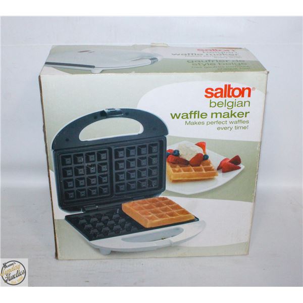 VINTAGE SALTON ELGIAN WAFFLE MAKER IN BOX