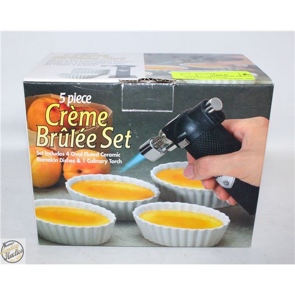 VINTAGE 5 PIECE CRÈME BRULEE SET INCLUDES OVAL