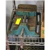 Image 1 : FLAT 6 INCH BENCH VISE