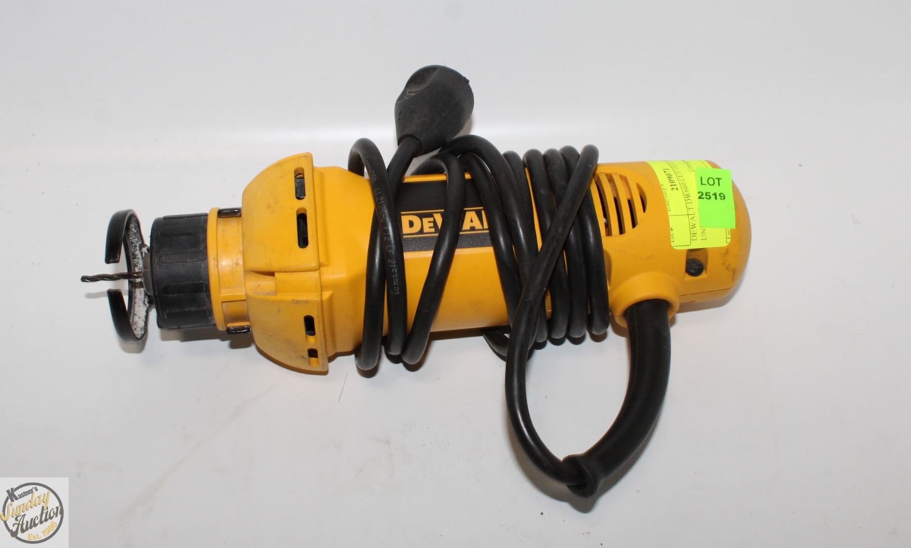 DEWALT DW660 CUT OUT TOOL UNUSED