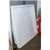 Image 1 : 4’X4’ WHITE FLOOD TABLE XTRAY