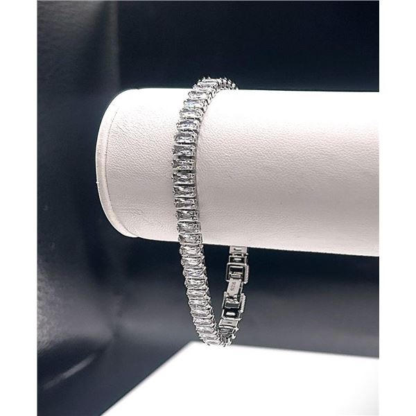 Sparkling 14 Kt White Gold Plated Tennis Bracelet