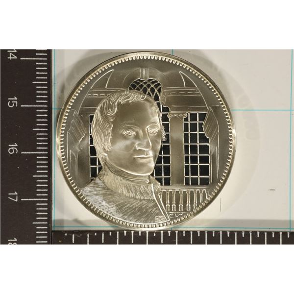 1.14 PF STERLING SILVER MEDAL OF THE BICENTENNIAL