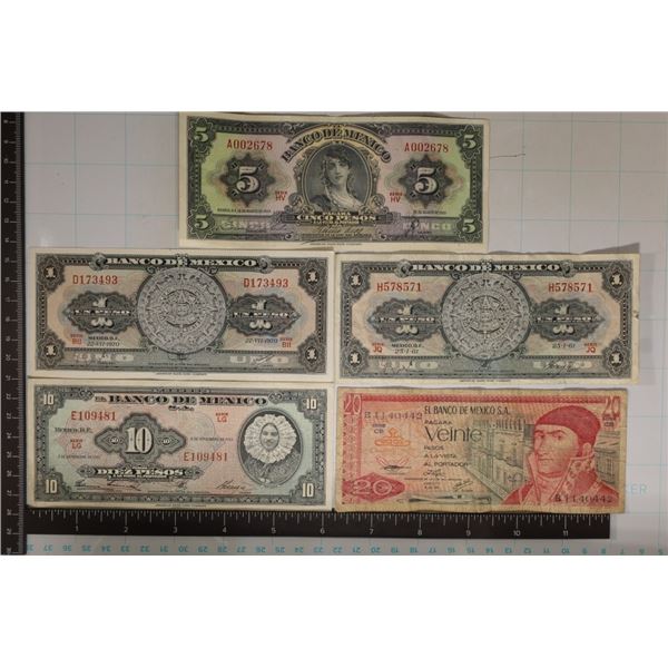 5 MEXICO BILLS: 1961 ONE PESO, 1970 ONE PESO, 1959