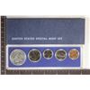 Image 2 : 1966 US SPECIAL MINT SET WITH BOX