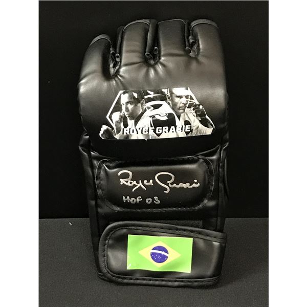 ROYCE GRACIE SIGNED 'HOF 03' MMA GLOVE BECKETT COA