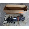 Image 1 : Monti MBX Electric Bristle Blaster in Box w/ Accessories