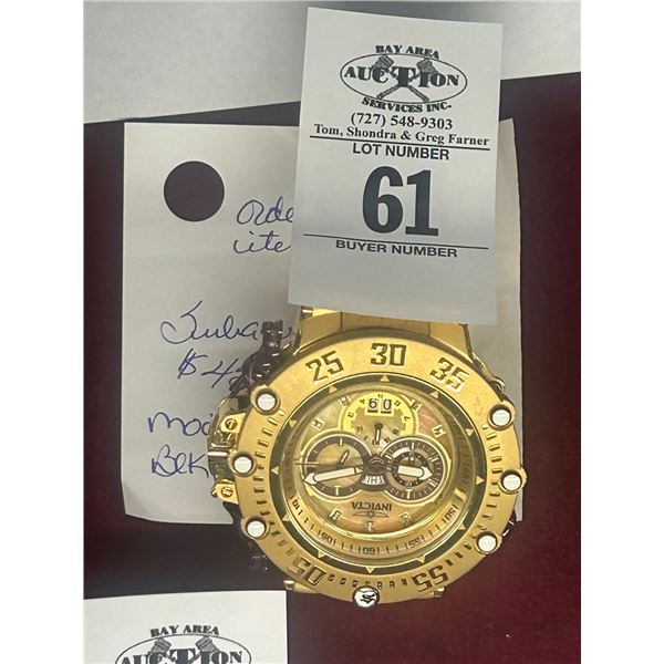 Invicta Watch Goldtone w/Fish Scales Golf Face/White Dots Dragon Head on Side of