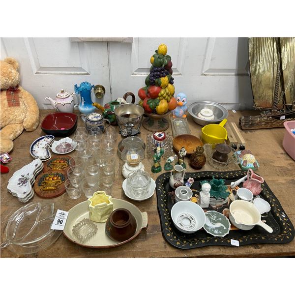 Asst. Décor, Figurines, Collectibles
