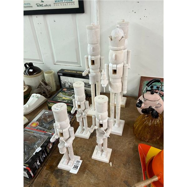 Nut Crackers 6 - Ready to Paint