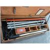 Image 2 : Tripod Light Kit w/Transformer In Wooden Crate