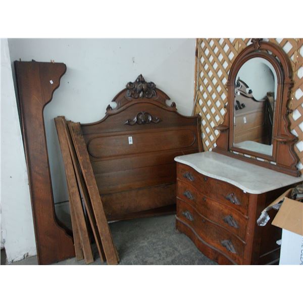 Mahogany Antique Full Bed, 3 Drawer Dresser w/Marble Top and Mirror