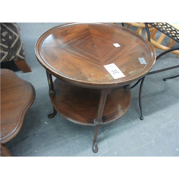 Round 2 Tier Side Table
