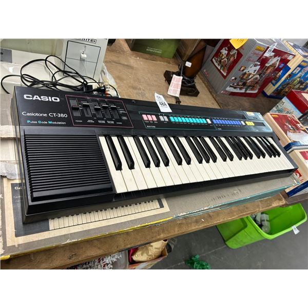 Casio Tone CT380 Keyboard w/Box