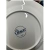 Image 2 : Gibson Dinnerware Set