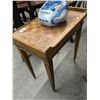 Image 2 : Small Game Table