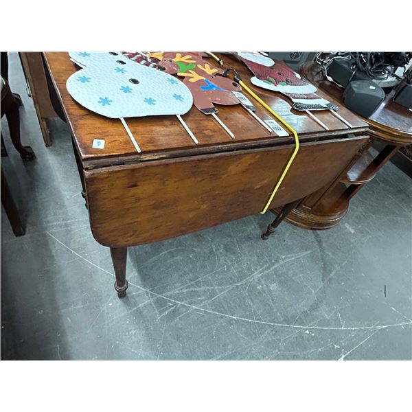 Mahogany Drop Leaf Table w/Drawers